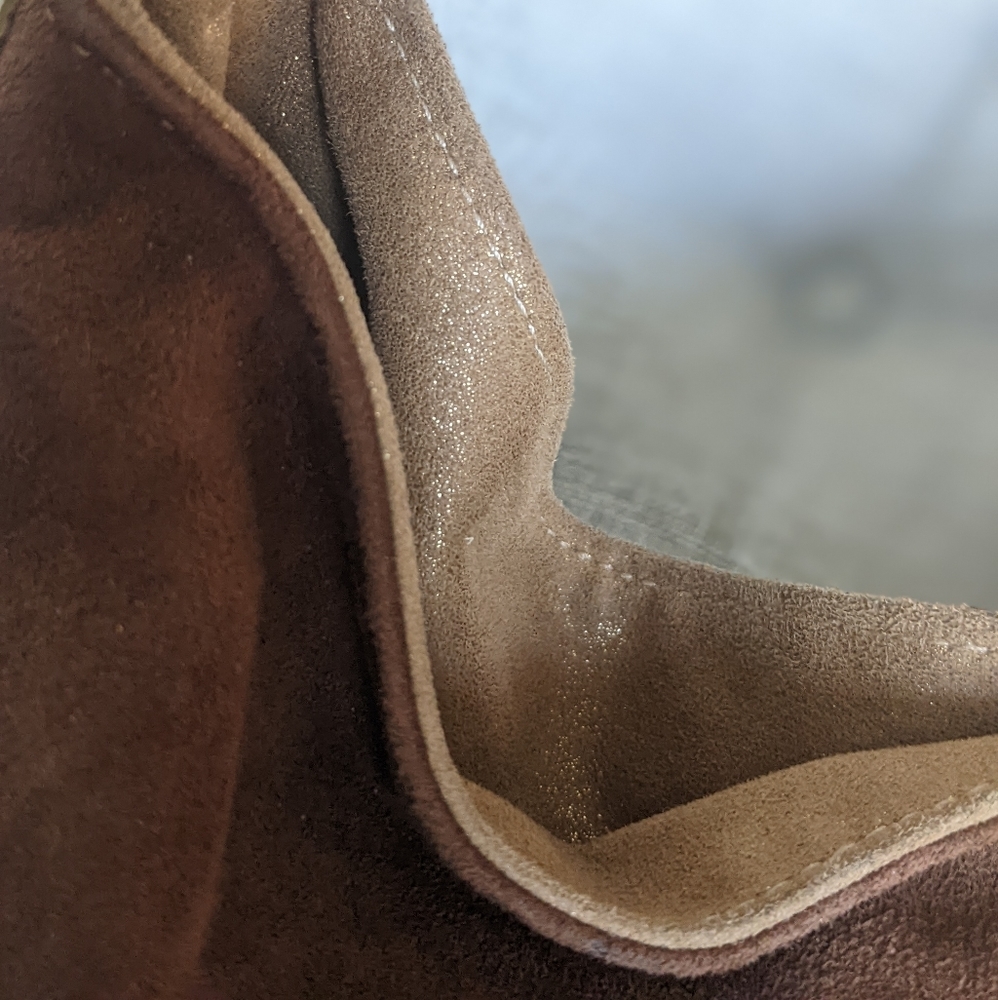 Kathy Van Zeeland Concho Bag - Picture 5 of 16